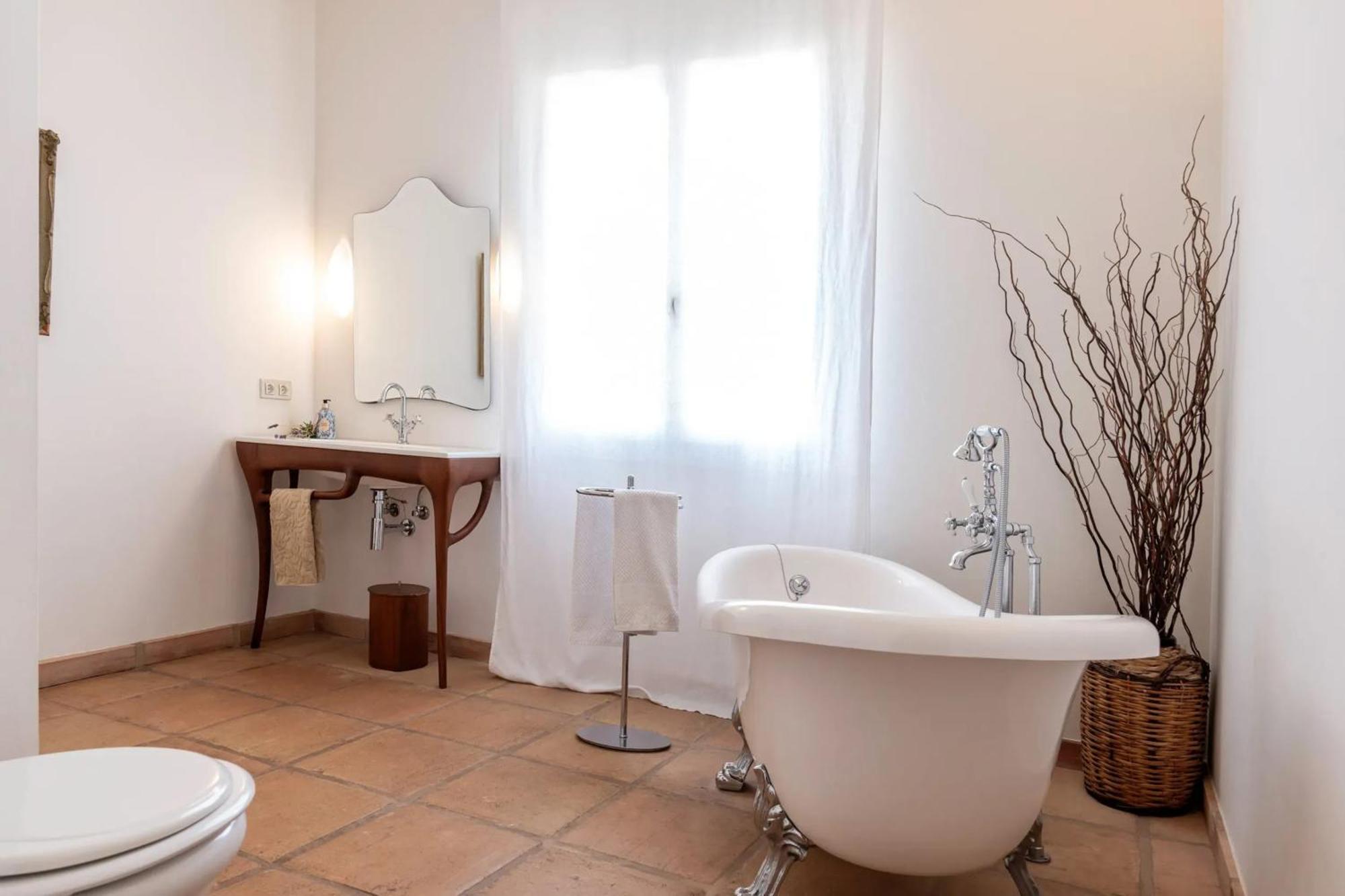 Villa Spacious With Pool And Sea View In Sant Llorenc Des Cardassar